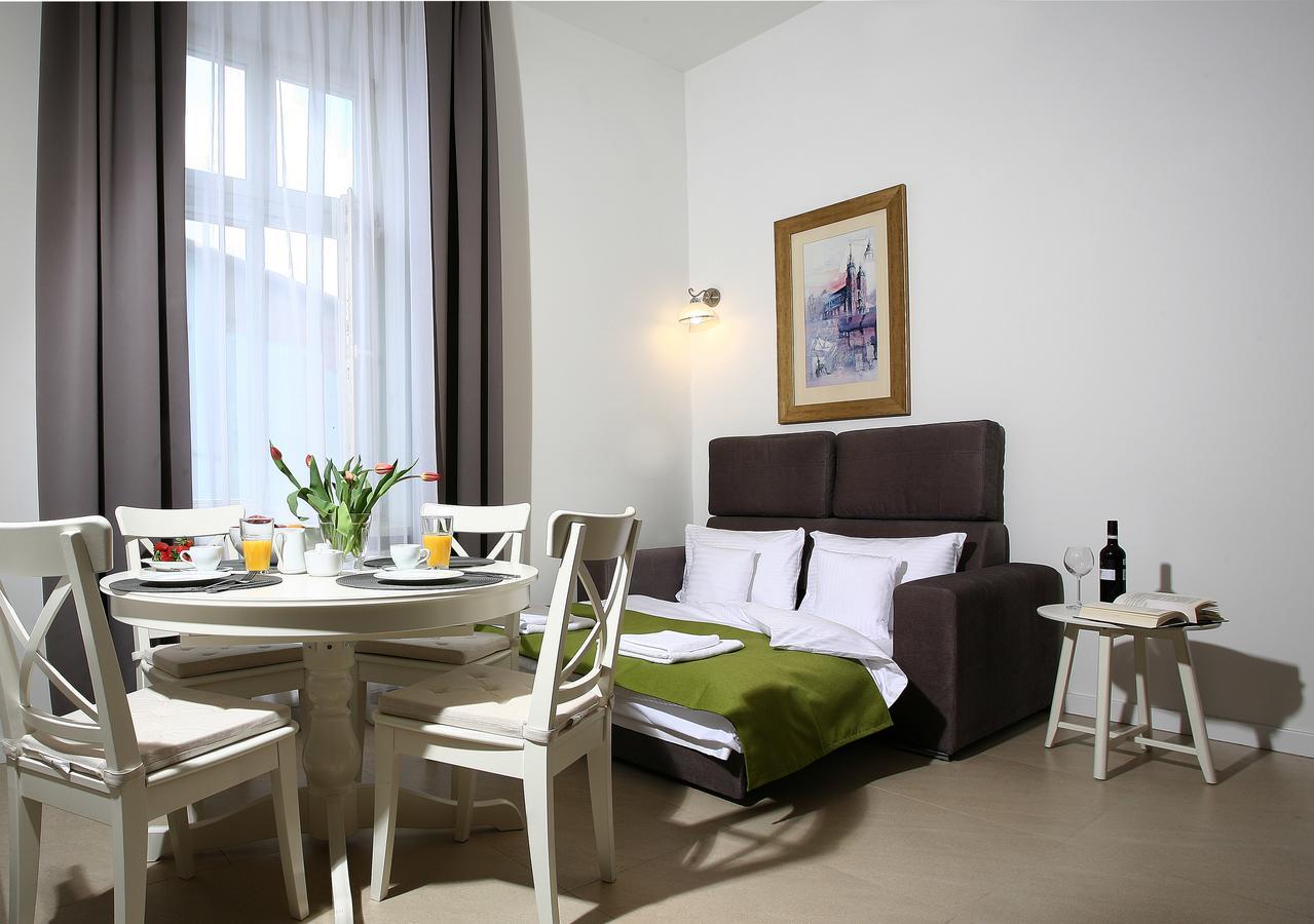 As Smart Apartment Old Town คราคูฟ ภายนอก รูปภาพ