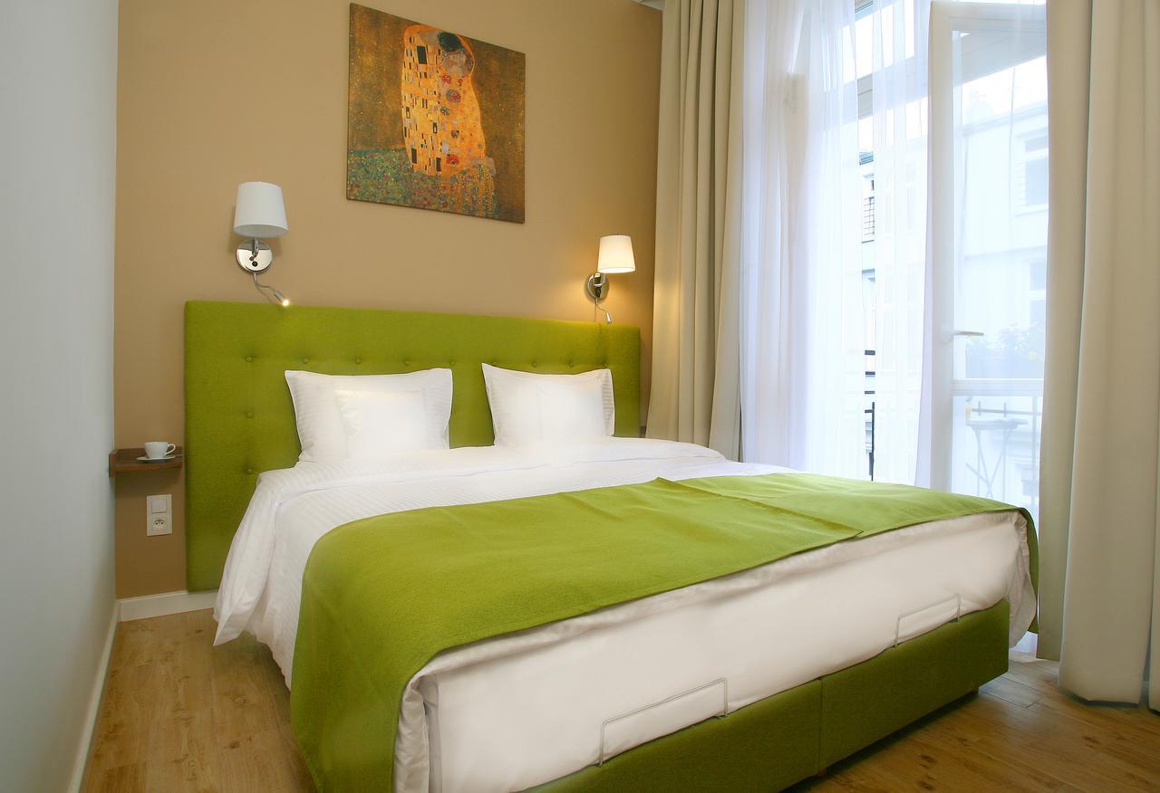 As Smart Apartment Old Town คราคูฟ ภายนอก รูปภาพ